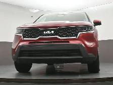 2022 Kia Sorento LX AWD Heated Seats/Wheel, Blindspot, Apple/And - Photo 41