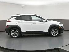 2023 Hyundai Kona Preferred Sun and Leather Heated Seats/Wheel, - Photo 35