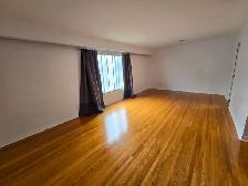 STUDENTS! 3-bedroom duplex unit on MEADOWLANDS DR. - Water incl - Photo 4
