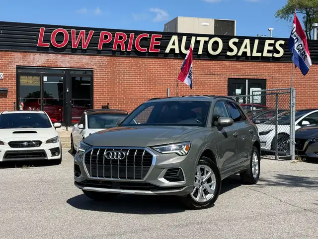 2023 Audi Q3 No Accidents l Komfort l Audi Warranty l Quattro l