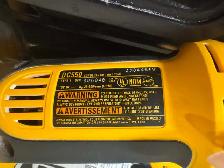 DeWalt DC550 Heavy Duty 18V Cordless Cut-Out Tool - Photo 7