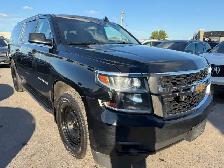 2017 CHEVROLET Suburban LS - Photo 2