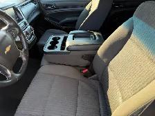 2017 CHEVROLET Suburban LS - Photo 12