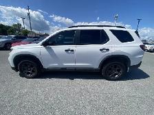 2023 Honda Pilot TrailSport AWD - Photo 6