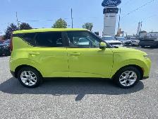 2020 Kia Soul EX - Photo 2