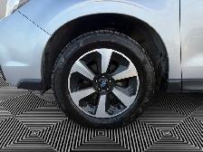 2018 Subaru Forester | AWD | MANUAL | CLEAN CARFAX | ONE-OWNER | - Photo 9