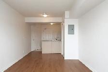 Bachelor suite, Weston Rd and Jane St - ID 2782 - Photo 3