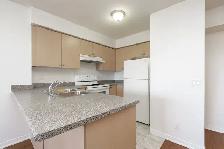 Bachelor suite, Weston Rd and Jane St - ID 2782 - Photo 7