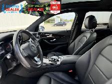 2017 Mercedes-Benz GLC //AMG PKG | PANO | AMBIENT LIGHTING - Photo 24