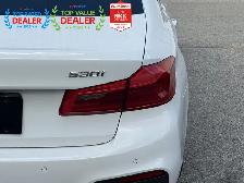 2018 BMW 5 Series //M PKG | AMBIENT LIGHTING | PANO | LOADED - Photo 9
