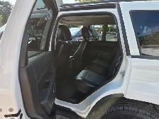 2010 Jeep Grand Cherokee 4WD 4dr North - Photo 18