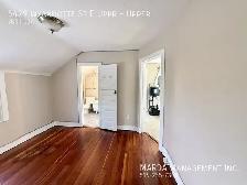 CHARMING 2 BED/1BATH UPPER UNIT   HYDRO & GAS - Photo 13