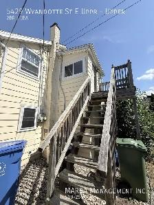 CHARMING 2 BED/1BATH UPPER UNIT   HYDRO & GAS - Photo 25