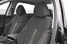 2025 Hyundai Elantra PREFFERED TECH SUNROOF, NAVIGATION, HEATED - Photo 17