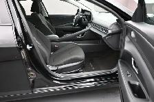 2025 Hyundai Elantra PREFFERED TECH SUNROOF, NAVIGATION, HEATED - Photo 27