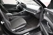2025 Hyundai Elantra PREFFERED TECH SUNROOF, NAVIGATION, HEATED - Photo 28