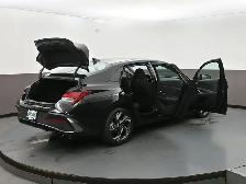 2025 Hyundai Elantra PREFFERED TECH SUNROOF, NAVIGATION, HEATED - Photo 58