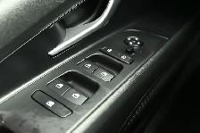 2023 Hyundai Elantra PREFFERED HEATED SEATS | HEATED STEERING | - Photo 12