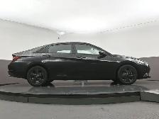 2023 Hyundai Elantra PREFFERED HEATED SEATS | HEATED STEERING | - Photo 37