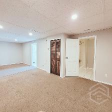 2-Bedroom Apartment in the Heart of Woodstock! - Photo 3
