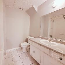 2-Bedroom Apartment in the Heart of Woodstock! - Photo 8