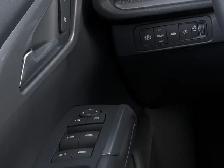 2027 Chevrolet Traverse - Photo 22
