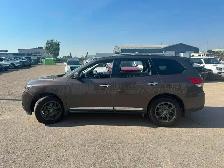 2015 Nissan Pathfinder SL - Photo 9