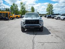 2024 GMC Canyon Elevation - Keyless Start | Smart Device - Photo 3
