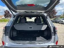 2025 Subaru Forester Touring - Photo 20