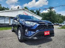 2019 TOYOTA RAV4 XLE - Photo 2