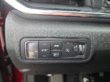 2025 GMC Terrain AWD Elevation - Photo 17