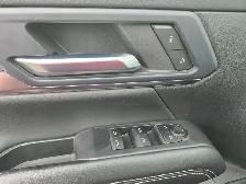 2025 GMC Terrain AWD Elevation - Photo 18