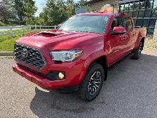 2022 Toyota Tacoma - Photo 3