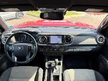 2022 Toyota Tacoma - Photo 12