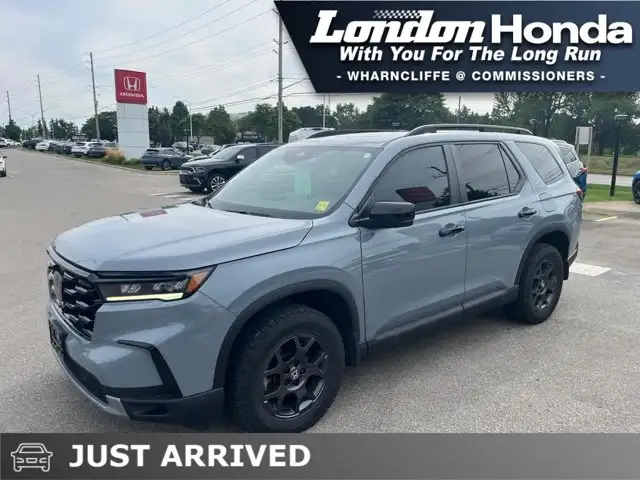 2023 Honda Pilot TrailSport | 1 Owner | Clean Carfax | Leather