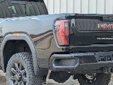 2026 GMC Sierra 3500HD - Photo 10
