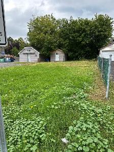 CAR DEALER LOT & FULLY EQUIPPED OFFICE FOR RENT – 301 SAVARD AVE - Photo 4
