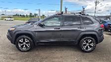 2016 Jeep Cherokee Trailhawk, AS IS, ENGINE RUNS WELL - Photo 2