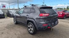 2016 Jeep Cherokee Trailhawk, AS IS, ENGINE RUNS WELL - Photo 3
