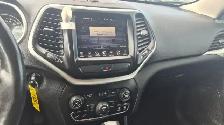 2016 Jeep Cherokee Trailhawk, AS IS, ENGINE RUNS WELL - Photo 15
