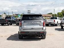 2024 Chevrolet Suburban Z71 - Photo 7