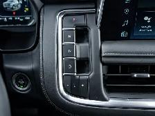 2024 Chevrolet Suburban Z71 - Photo 35