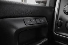 2018 GMC Sierra 2500HD SLT Z71 Hail Sale | Sunroof - Photo 18
