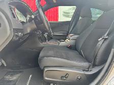 2011 Dodge Charger SXT - Photo 4
