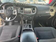 2011 Dodge Charger SXT - Photo 8