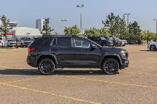 2027 GMC Terrain AWD Elevation - Photo 10