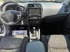 2022 Mitsubishi RVR SE - Photo 6
