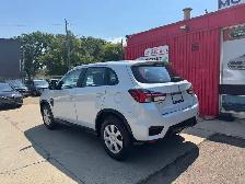 2022 Mitsubishi RVR SE - Photo 13