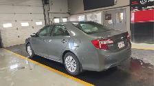 2012 Toyota Camry Hybrid - Photo 3