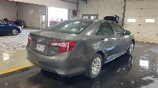 2012 Toyota Camry Hybrid - Photo 5